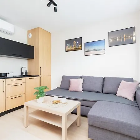 Cozy Sauna & Ac By Renters * Krakau