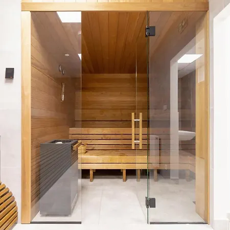 Apartment Cozy Sauna & Ac By Renters Krakau