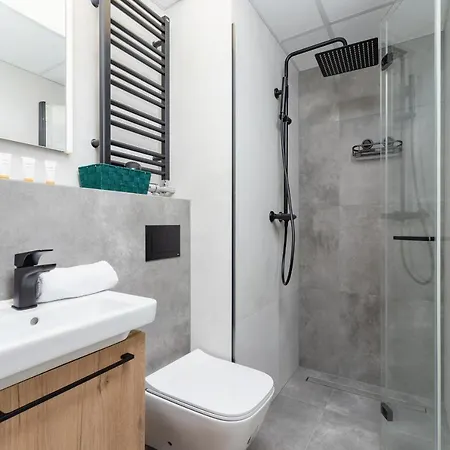 Cozy Sauna & Ac By Renters Апартаменты