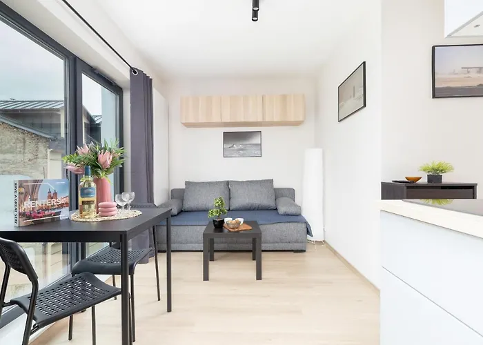 شقة Cozy Sauna & Ac By Renters كراكوفيا